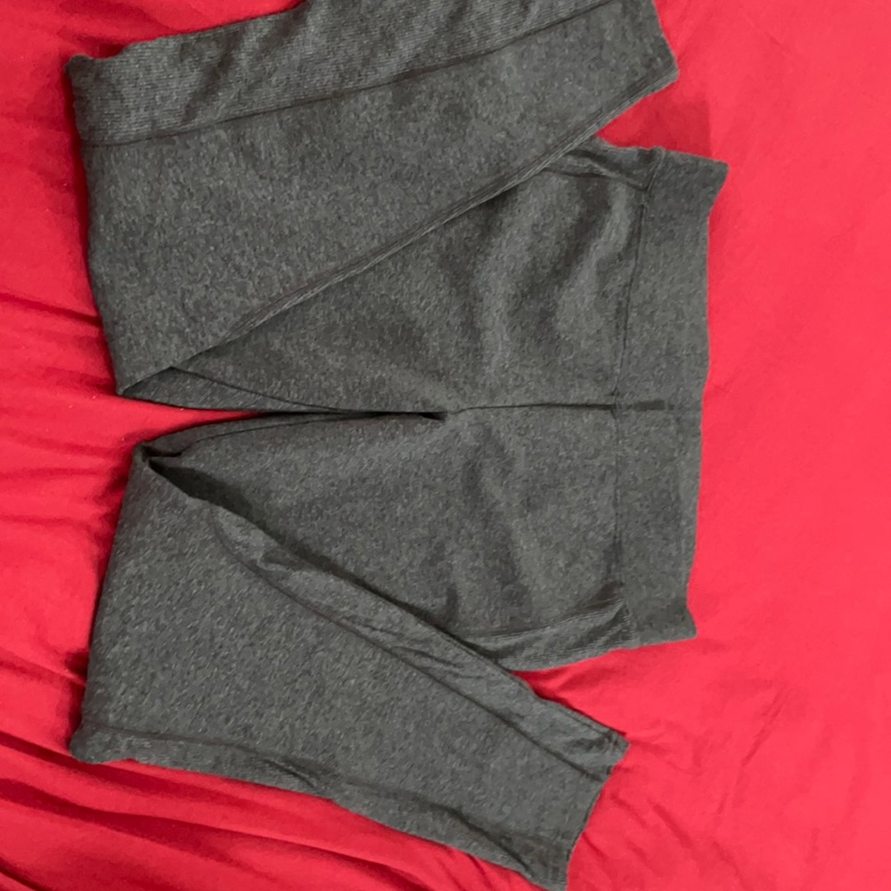 NWT Anthropologie Pure and Good charcoal gray moto leggings